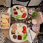 Ilyada By Taksim Lejlighed